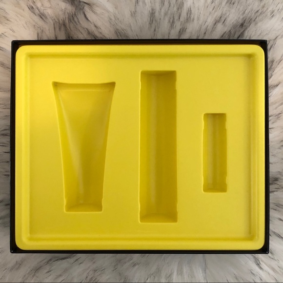 Ed Hardy empty box - Picture 4 of 7